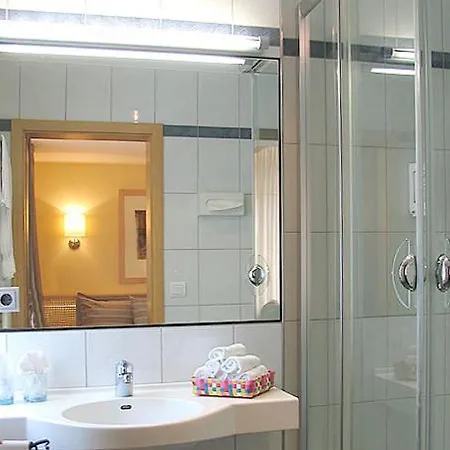 Hotel City Hotel 3*