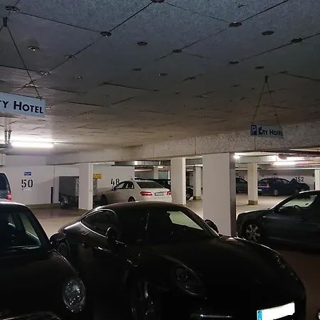 Hotel City Hotel