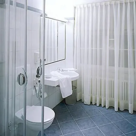 Hotel City Hotel 3*