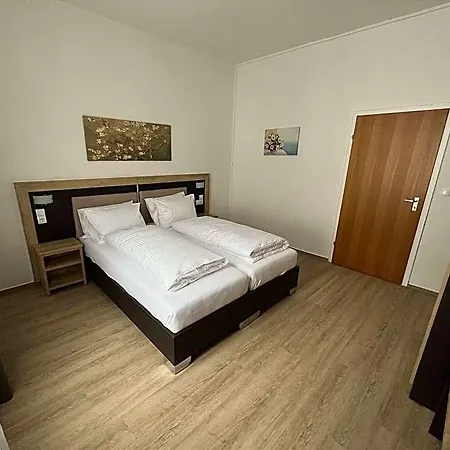 City Hotel 3*