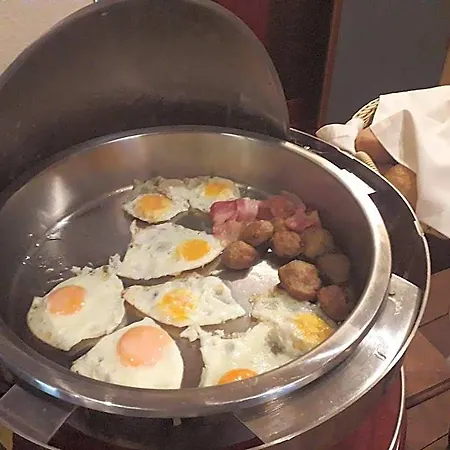 City Hotel Hotel 3*
